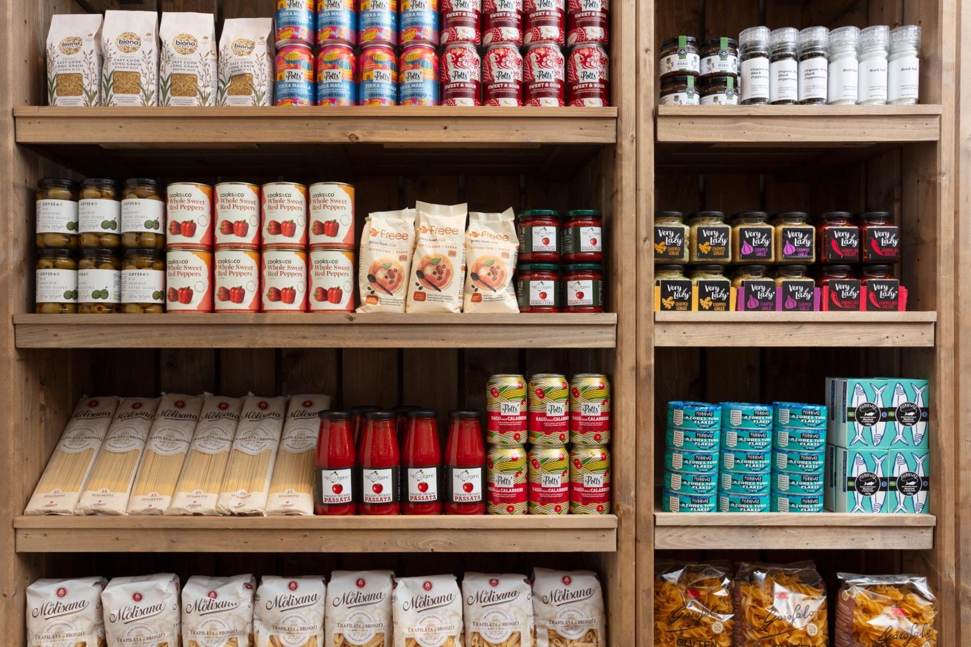 Schloss Roxburghe, Part Of Destination By Hyatt Exterior foto A typical grocery store display